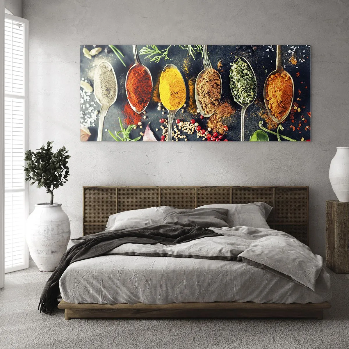 Glasbild - Bild auf glas - Bunte Gewürze auf Löffeln mit Kräutern im Hintergrund - 160x50cm - Kulinarische Magie - Moderne Wanddekoration für Wohnzimmer und Schlafzimmer ARTTOR