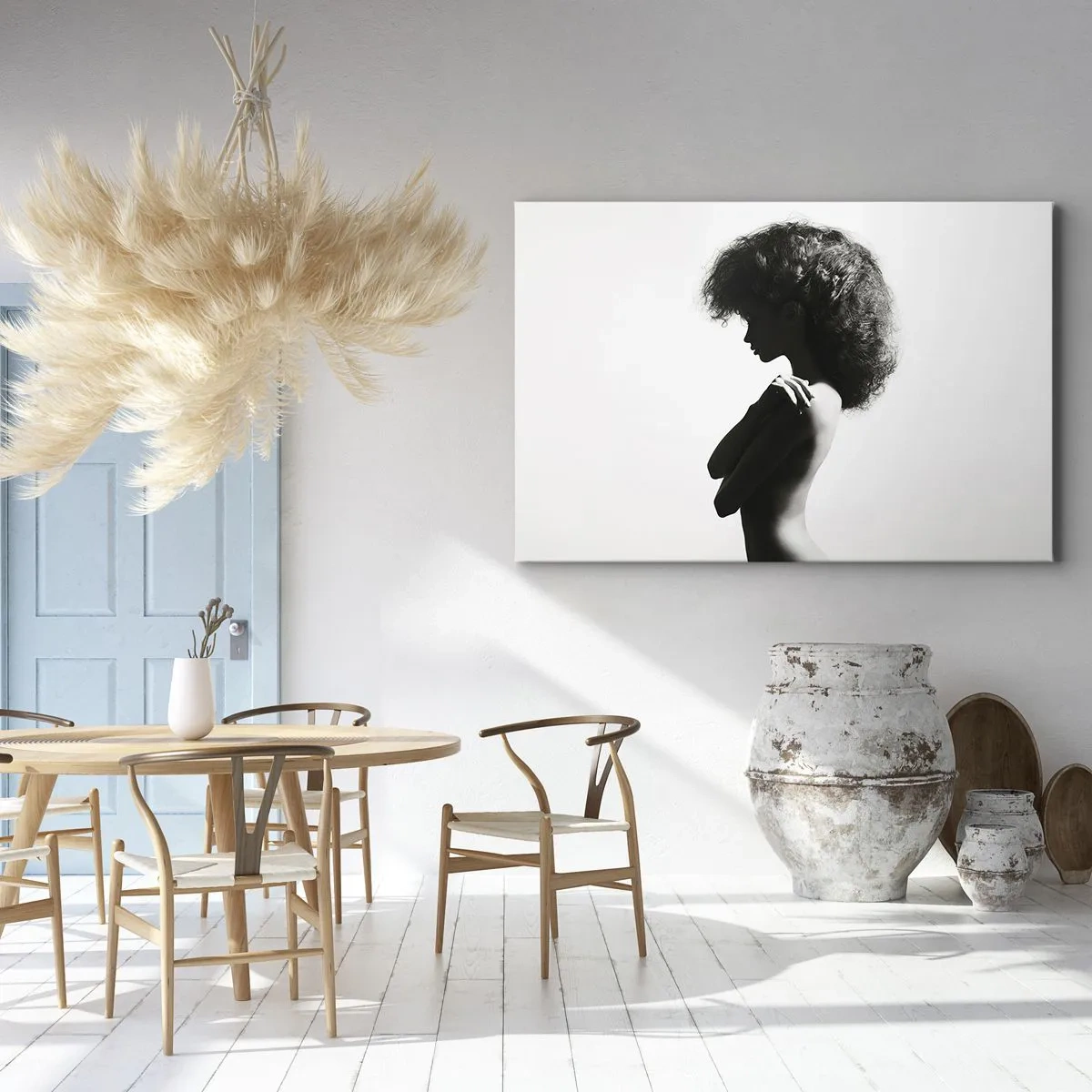 Bild auf Leinwand - Leinwandbild - Eine subtile Silhouette einer Frau in Schwarz-Weiß-Tönen auf hellem Hintergrund - 100x70cm - Wie eine Blume auf einem schlanken Stiel - Moderne Wanddekoration für Wohnzimmer und Schlafzimmer ARTTOR