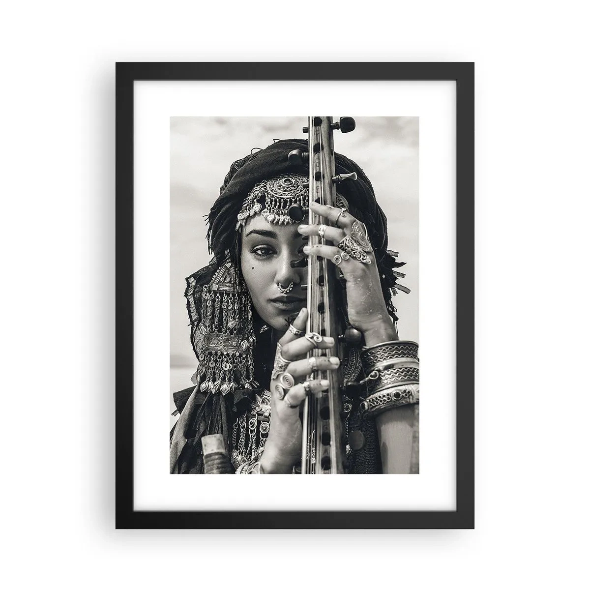 Poster in einem schwarzem Rahmen - Die Musik des Orients selbst - 30x40 cm