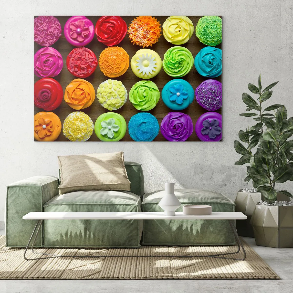 Glasbild - Bild auf glas - Bunte Cupcakes mit Dekorationen auf einem hölzernen Hintergrund - 70x50cm - Alles andere - alles lecker - Moderne Wanddekoration für Wohnzimmer und Schlafzimmer ARTTOR