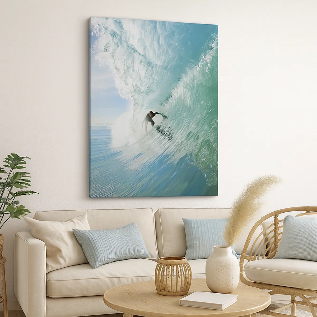 Bild auf Leinwand - Leinwandbild - Ein Surfer reitet eine Welle im Sonnenlicht vor blauem Himmel - 50x70cm - Immer Top - Moderne Wanddekoration für Wohnzimmer und Schlafzimmer ARTTOR