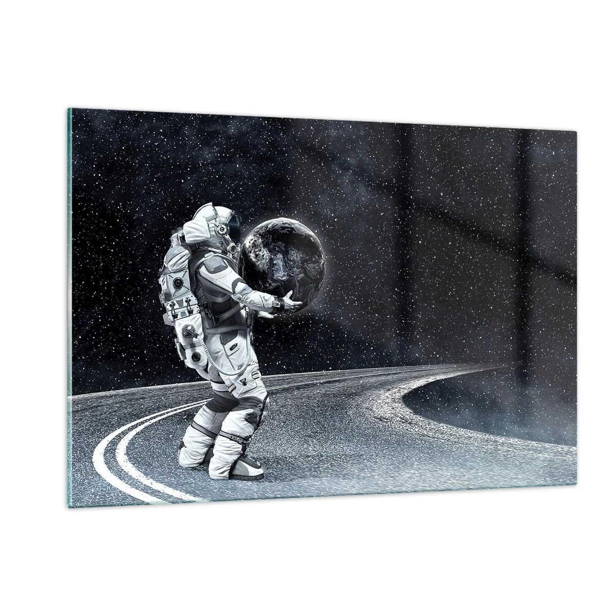Glasbild - Bild auf glas - Ein Astronaut trägt die Erde auf ihrem Weg durch das Universum - 120x80cm - Auf der Milchstraße - Moderne Wanddekoration für Wohnzimmer und Schlafzimmer ARTTOR