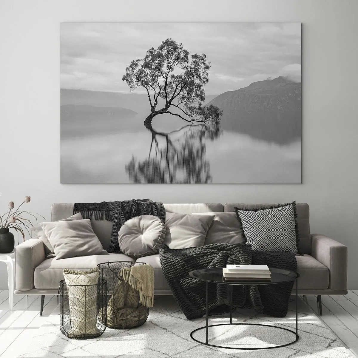 Glasbild - Bild auf glas - Ein einsamer Baum auf dem Wasser in einer schwarz-weißen Landschaft - 100x70cm - Es gibt so ein Land - Moderne Wanddekoration für Wohnzimmer und Schlafzimmer ARTTOR