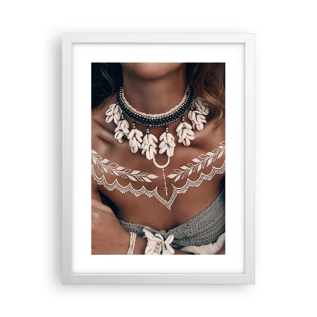 Poster in einem weißen Rahmen - Talismane, Rituale der Weiblichkeit - 30x40 cm