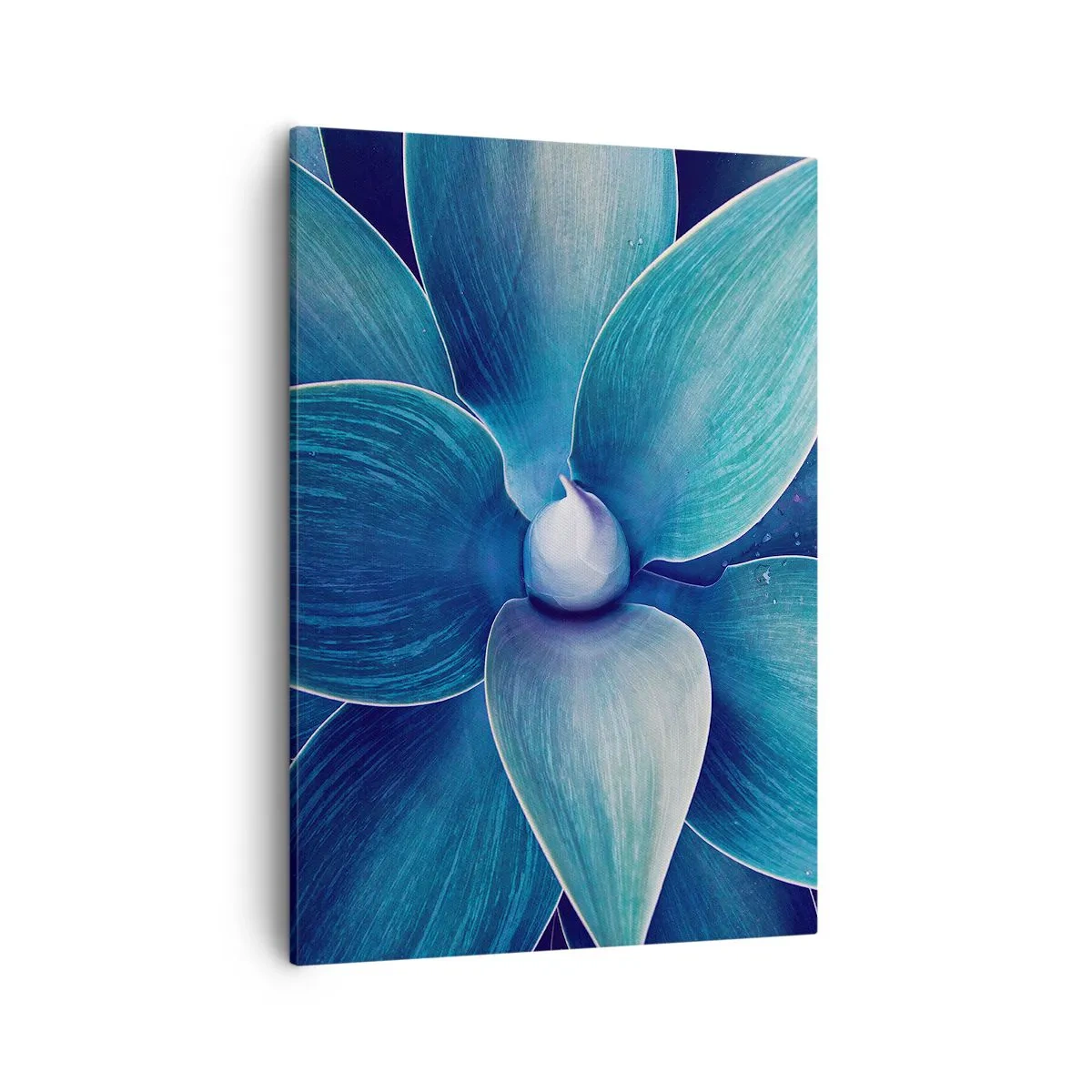Bild auf Leinwand - Leinwandbild - Nahaufnahme einer abstrakten Blume in Blautönen - 50x70cm - Bläulich vom Himmel - Moderne Wanddekoration für Wohnzimmer und Schlafzimmer ARTTOR
