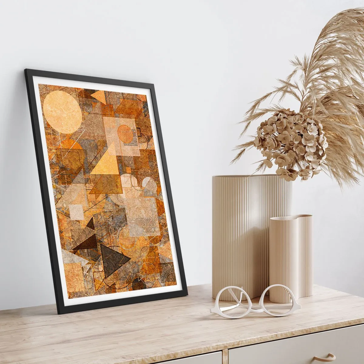 Poster in einem schwarzem Rahmen - Abstrakte geometrische Komposition in Braun- und Orangetönen - 50x70cm - Eine kubistische Studie aus Bronze - Moderne Wanddekoration für Wohnzimmer und Schlafzimmer ARTTOR