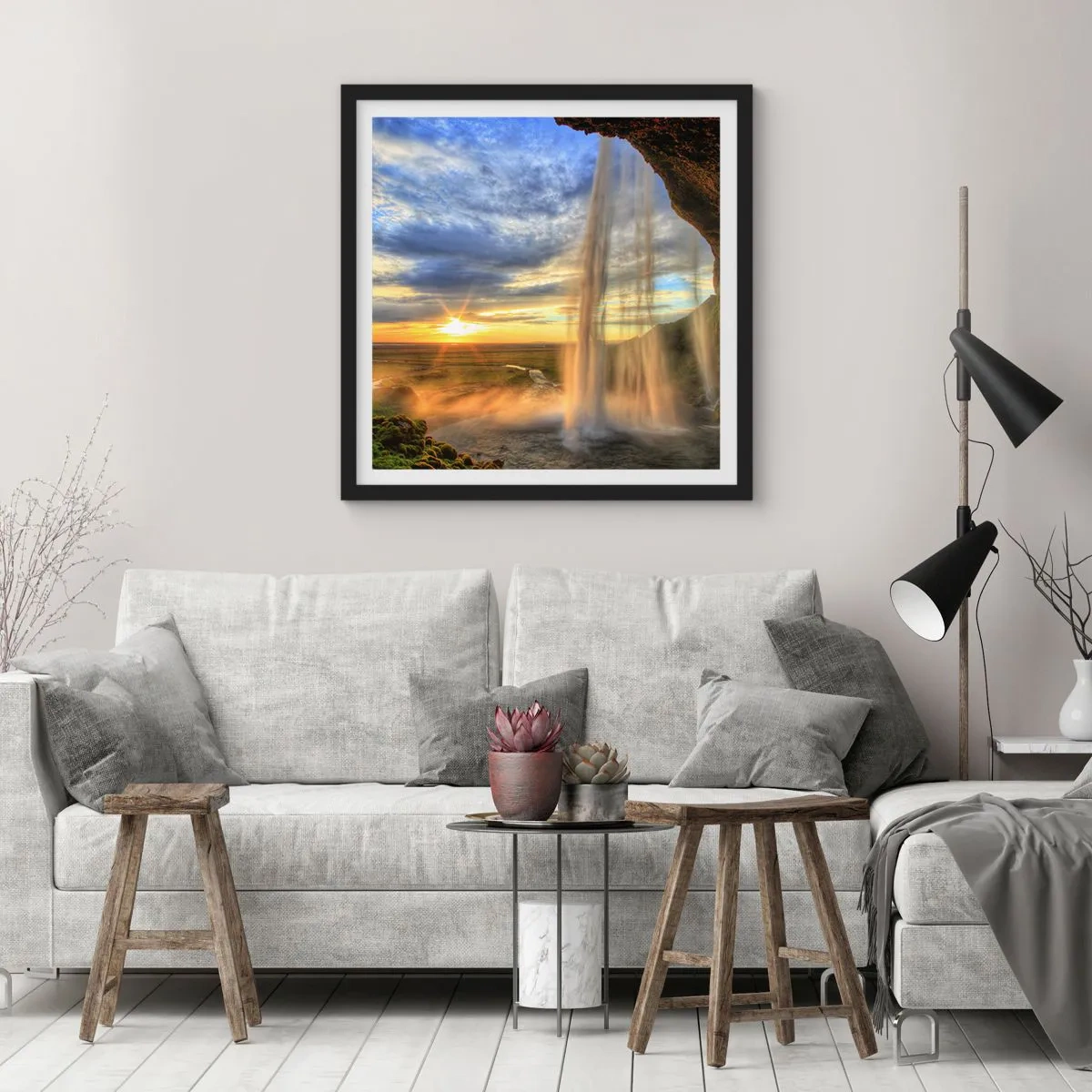 Poster in einem schwarzem Rahmen - Die Welt hinter einem Schleier aus Tropfen - 50x50 cm