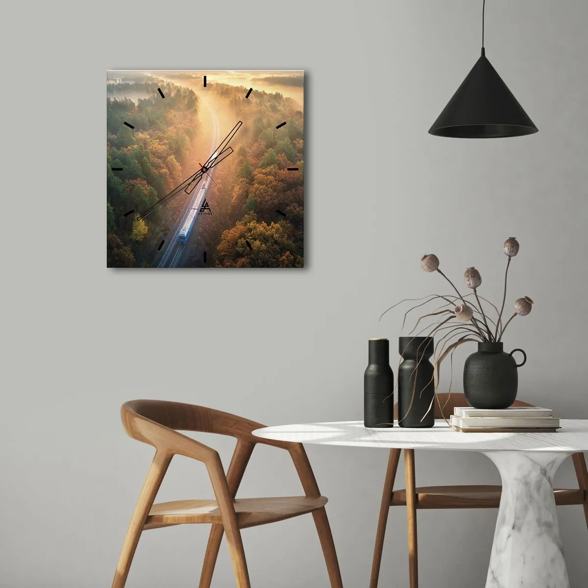 Wanduhr - Glasuhr - Ein Zug in einem herbstlichen Wald im Morgengrauen - 30x30cm - Herbstreise - Moderne Wanddekoration für Wohnzimmer und Schlafzimmer ARTTOR