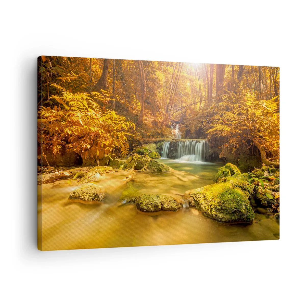 Bild auf Leinwand - Leinwandbild - Ein goldener Wasserfall in einem herbstlichen Wald, umgeben von Grün - 70x50cm - Waldkaskade in Gold - Moderne Wanddekoration für Wohnzimmer und Schlafzimmer ARTTOR
