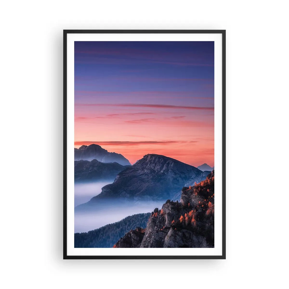 Poster in einem schwarzem Rahmen - Über die Täler - 70x100 cm