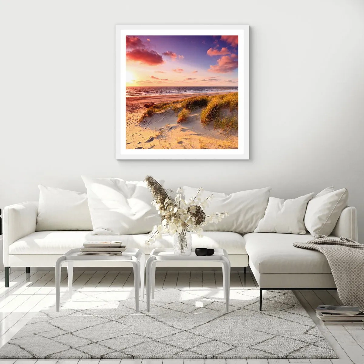 Poster in einem weißen Rahmen - Die Luft riecht schon im Sommer - 30x30 cm