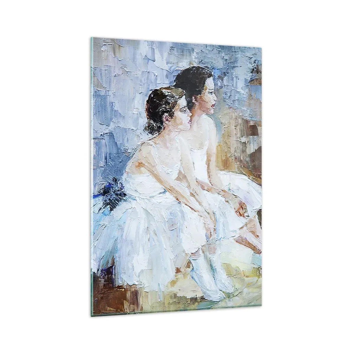 Glasbild - Bild auf glas - Zwei Ballerinas in weißen Outfits entspannen vor einem pastellfarbenen Hintergrund. - 80x120cm - Rest der jungen Schwäne - Moderne Wanddekoration für Wohnzimmer und Schlafzimmer ARTTOR