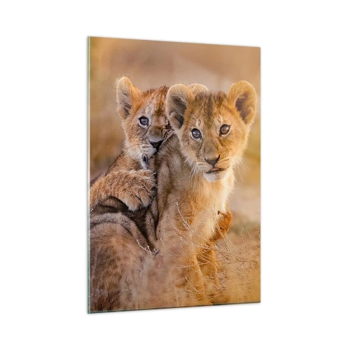 Glasbild - Bild auf glas - Zwei junge Löwenbabys in einer natürlichen Savanne - 50x70cm - Bitte nicht stören! Wir haben Spaß - Moderne Wanddekoration für Wohnzimmer und Schlafzimmer ARTTOR