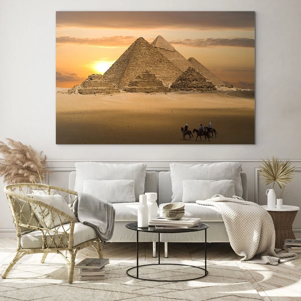 Glasbild - Bild auf glas - Die Pyramiden von Gizeh bei Sonnenuntergang mit Reitern auf Pferden - 100x70cm - Seit Tausenden von Jahren keine Veränderung - Moderne Wanddekoration für Wohnzimmer und Schlafzimmer ARTTOR