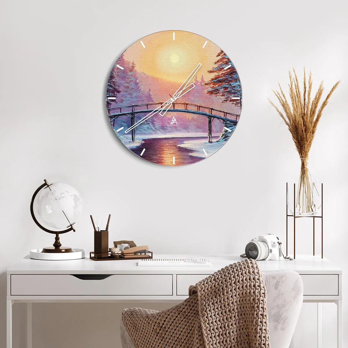 Wanduhr - Glasuhr - Eine Brücke über einen Fluss bei Sonnenuntergang in einer Winterlandschaft - 30x30cm - Vier Jahreszeiten - Winter - Moderne Wanddekoration für Wohnzimmer, Küche und Schlafzimmer ARTTOR