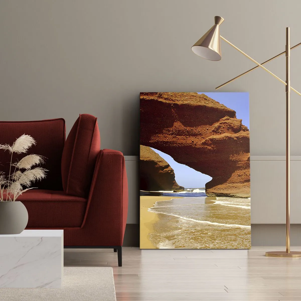 Bild auf Leinwand - Leinwandbild - Ein natürlicher Felsbogen an einem Strand mit blauem Himmel und Wellen - 70x100cm - Wasser und Wind seit Tausenden von Jahren - Moderne Wanddekoration für Wohnzimmer und Schlafzimmer ARTTOR