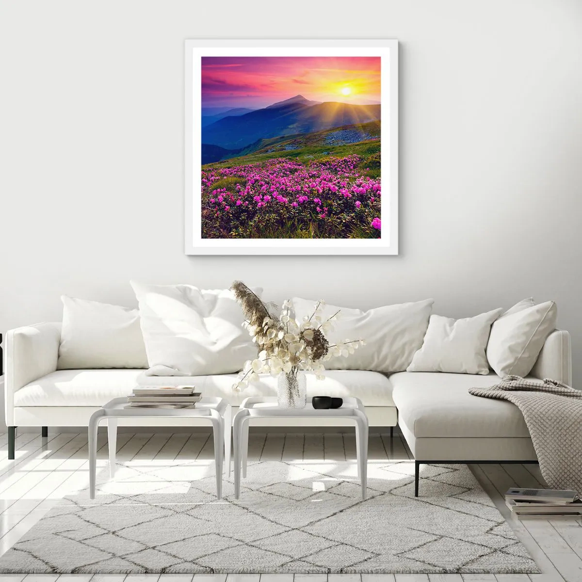 Poster in einem weißen Rahmen - … Und drumherum duftet es nach Latschenkiefer und dem Duft von Kräutern - 30x30 cm