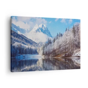 Bild auf Leinwand - Leinwandbild - Winterliche Berglandschaft mit schneebedeckten Bäumen und einem See - 70x50cm - Schneefang - Moderne Wanddekoration für Wohnzimmer und Schlafzimmer ARTTOR