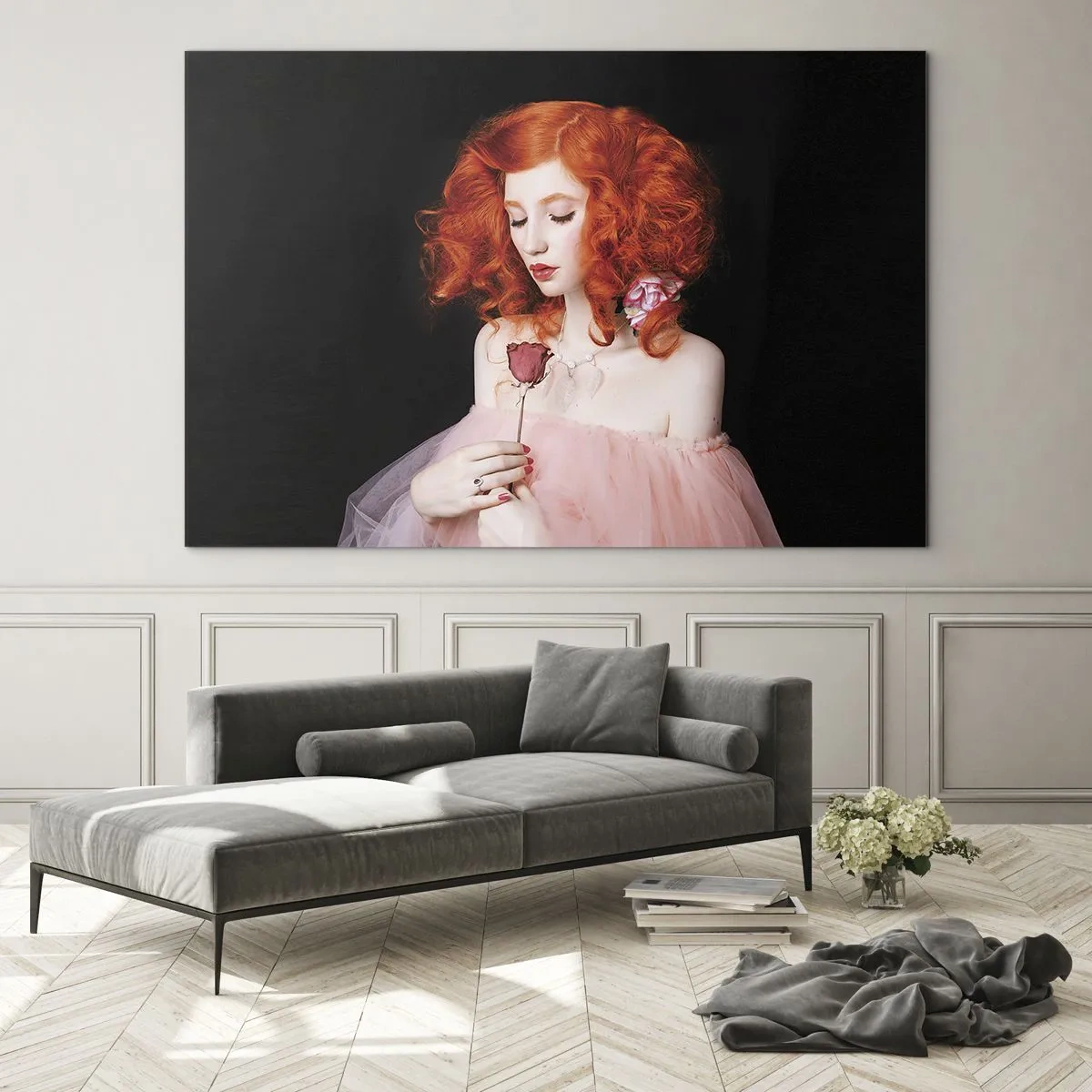 Glasbild - Bild auf glas - Porträt einer Frau mit roten Haaren und einer Rose vor dunklem Hintergrund - 100x70cm - Im barocken Stil - Moderne Wanddekoration für Wohnzimmer und Schlafzimmer ARTTOR