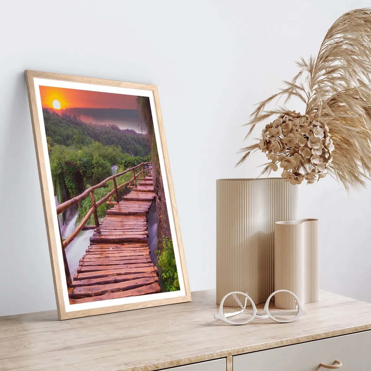 Poster in einem Rahmen aus heller Eiche - Schönheit jenseits des Glaubens - 70x100 cm
