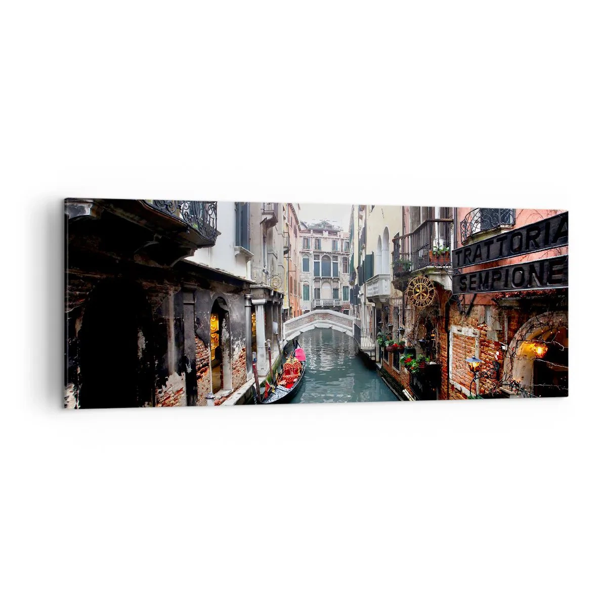 Bild auf Leinwand - Leinwandbild - Ein Kanal in Venedig mit einer Gondel und historischen Gebäuden - 140x50cm - Venezianische Landschaft mit Gondel und Brücke - Moderne Wanddekoration für Wohnzimmer und Schlafzimmer ARTTOR