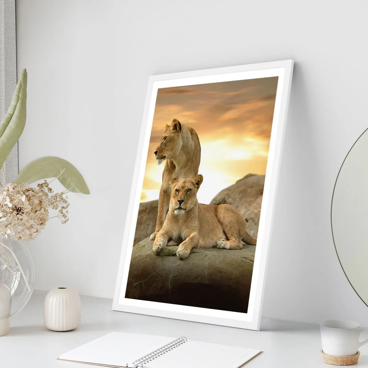 Poster in einem weißen Rahmen - Königliche Majestät - 30x40 cm