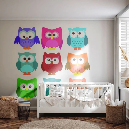 Fototapete Premium Sand - Bunte Eulen auf weißem Hintergrund im Märchenstil - 100x70cm - Es macht Spaß, anders zu sein - Moderne Wanddekoration für Wohnzimmer und Schlafzimmer ARTTOR