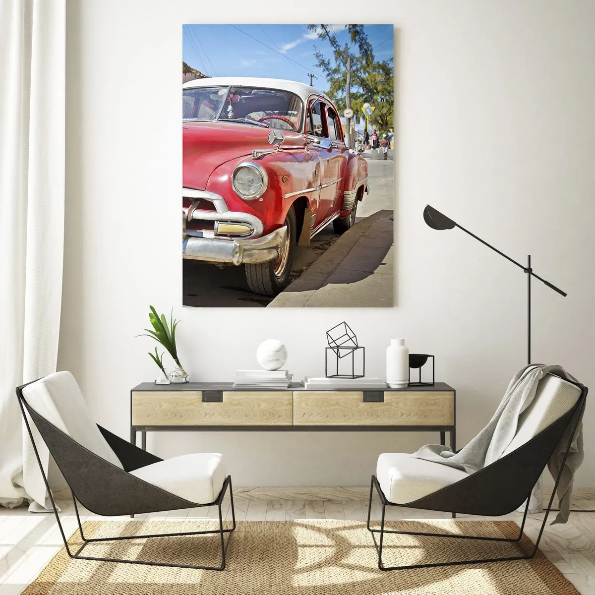 Glasbild - Bild auf glas - Ein roter Oldtimer, der an einem sonnigen Tag auf der Straße geparkt ist - 80x120cm - Nur in Kuba - Moderne Wanddekoration für Wohnzimmer und Schlafzimmer ARTTOR