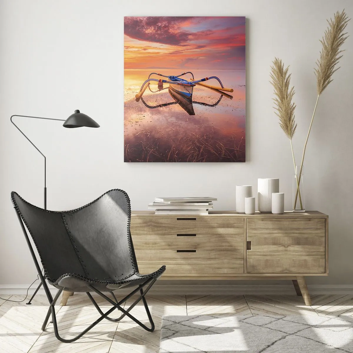 Glasbild - Bild auf glas - Ein Boot auf ruhigem Wasser bei Sonnenuntergang - 70x100cm - Die Ruhe eines tropischen Abends - Moderne Wanddekoration für Wohnzimmer und Schlafzimmer ARTTOR