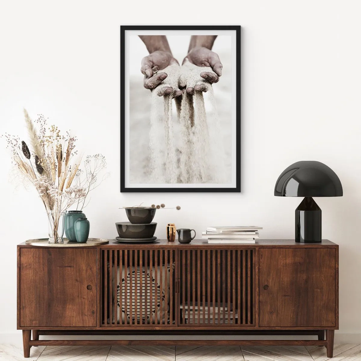 Poster in einem schwarzem Rahmen - Mit diesen Händen… - 61x91 cm