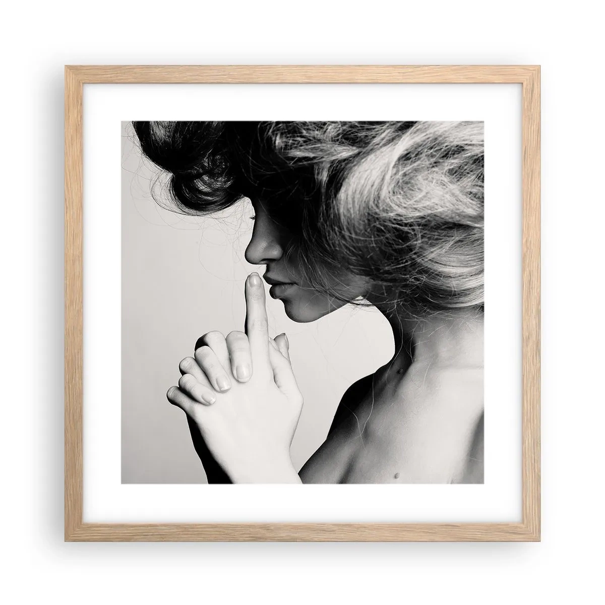 Poster in einem Rahmen aus heller Eiche - Auf sich selbst hören - 40x40 cm