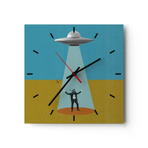 Wanduhr - Glasuhr - Ein Mann im Licht eines UFOs vor dem Hintergrund einer farbenfrohen Landschaft - 30x30cm - Nahe Begegnung - Moderne Wanddekoration für Wohnzimmer und Schlafzimmer ARTTOR