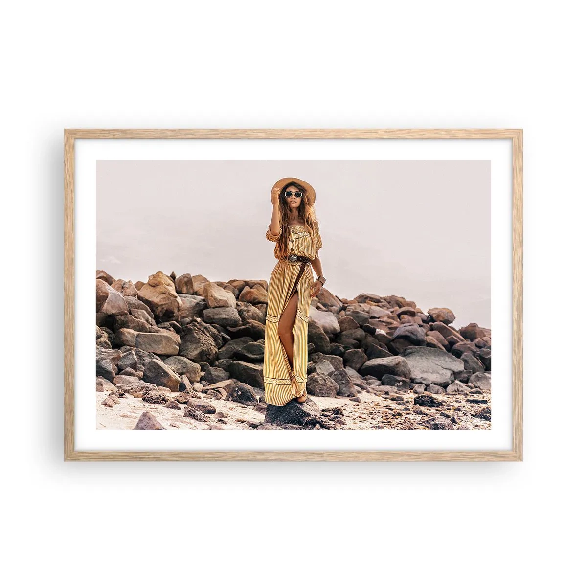 Poster in einem Rahmen aus heller Eiche - Die Magie der Steine - 70x50 cm