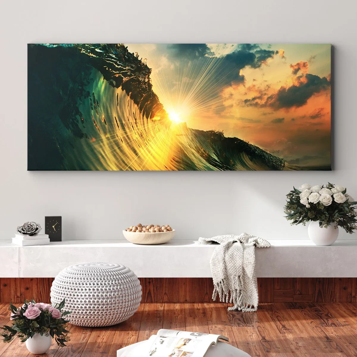 Bild auf Leinwand - Leinwandbild - Eine Welle mit untergehender Sonne und beleuchteten Wolken - 160x50cm - Surfer, wo bist du? - Moderne Wanddekoration für Wohnzimmer und Schlafzimmer ARTTOR