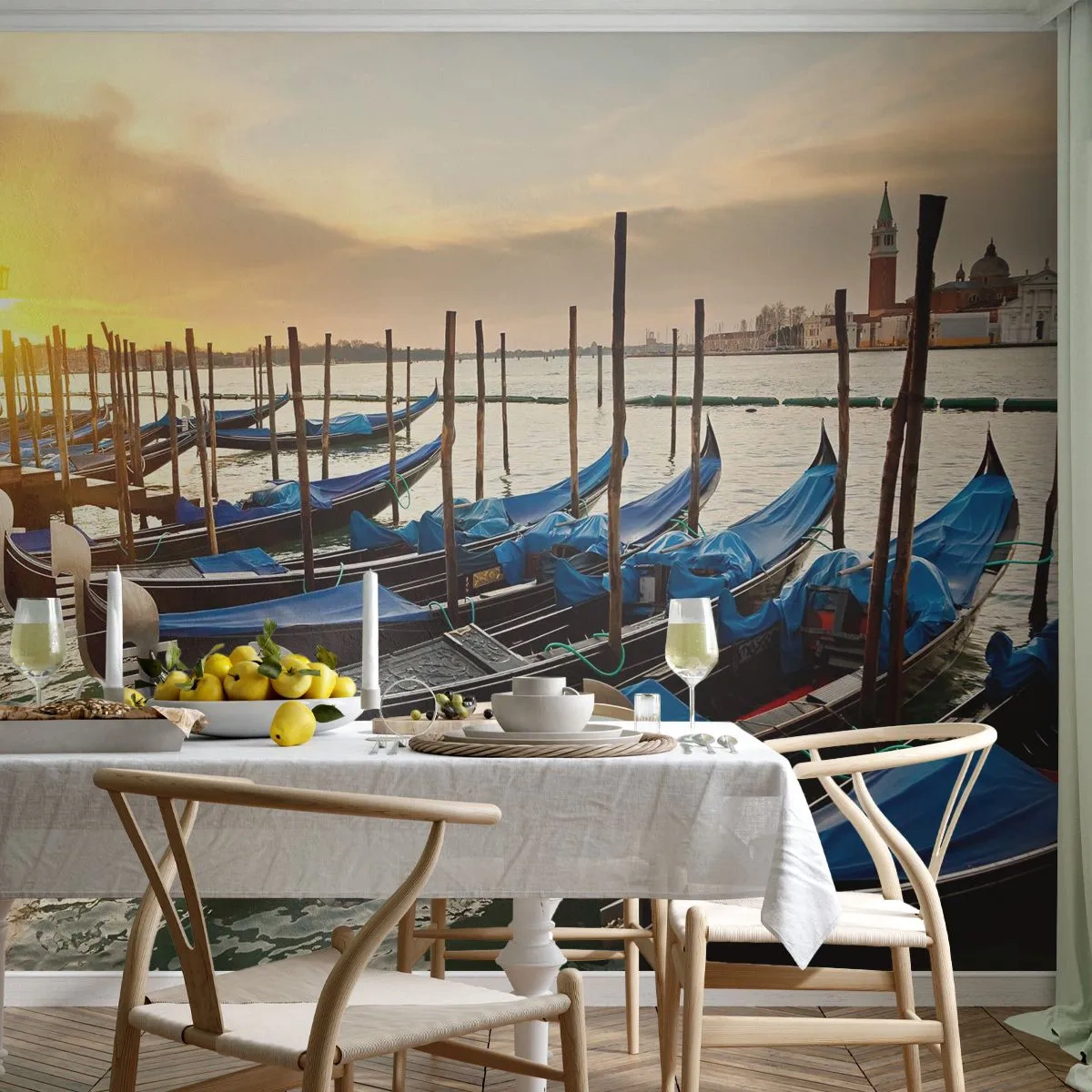 Fototapete Premium Sand - Gondeln in Venedig bei Sonnenuntergang - 100x70cm - Bevor das Summen kommt - Moderne Wanddekoration für Wohnzimmer und Schlafzimmer ARTTOR