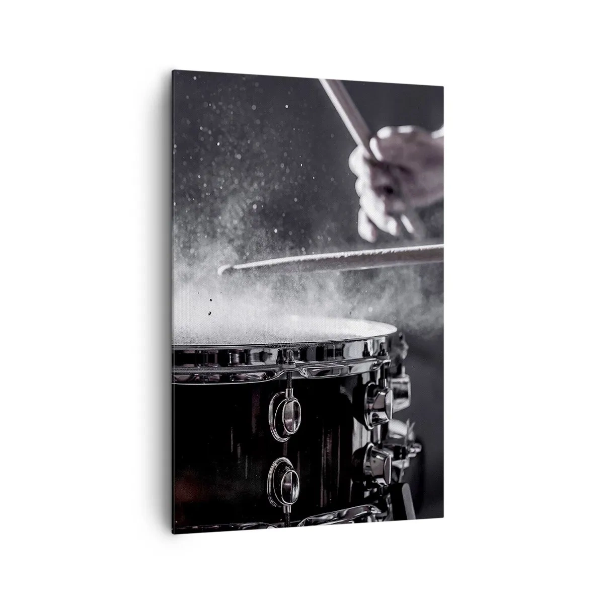 Bild auf Leinwand - Leinwandbild - Schlagen der Snare Drum mit Sticks mit Staubeffekt - 80x120cm - Der Puls der Musik - Moderne Wanddekoration für Wohnzimmer und Schlafzimmer ARTTOR