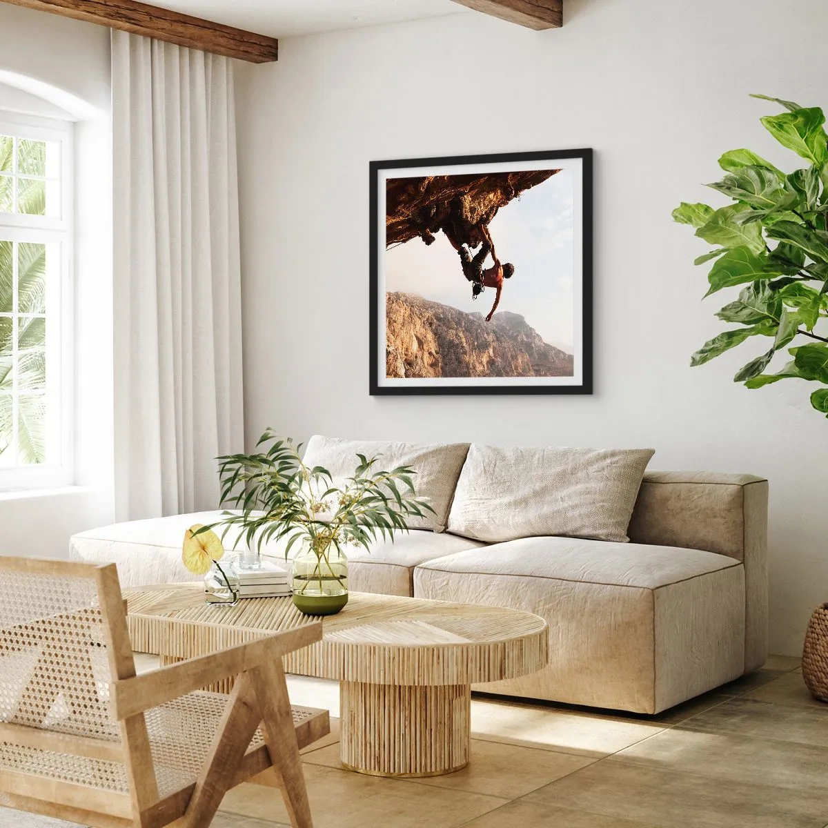 Poster in einem schwarzem Rahmen - Die Welt ist in einer Hand auf einem Felsblock geschrumpft - 60x60 cm