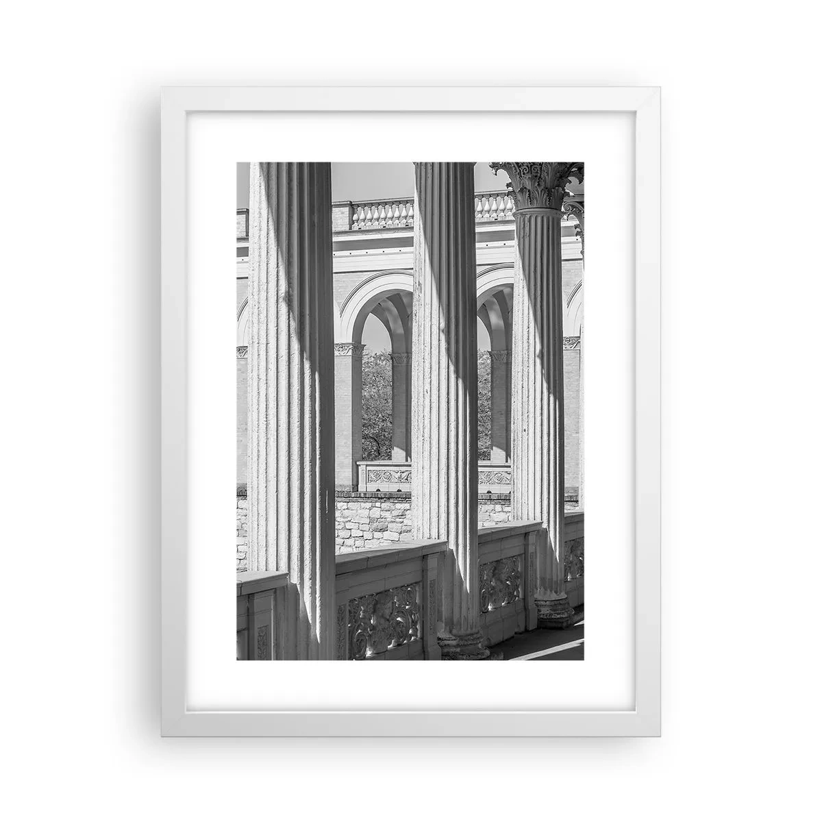 Poster in einem weißen Rahmen - Sonnige Arkade - 30x40 cm