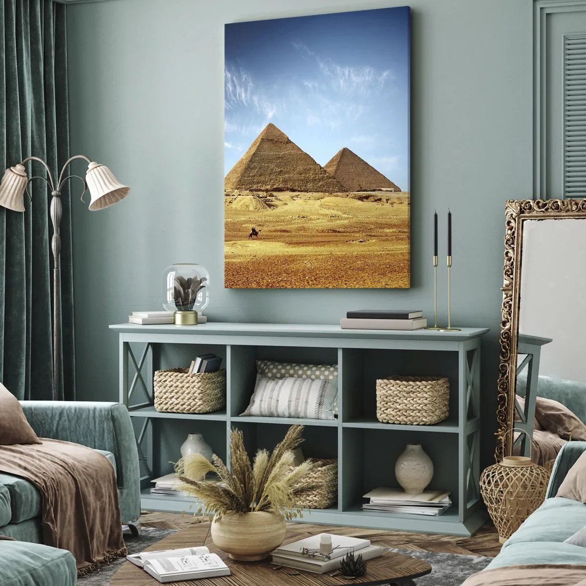 Bild auf Leinwand - Leinwandbild - Die Pyramiden von Gizeh vor blauem Himmel und Wüstenlandschaft - 80x120cm - 40 Jahrhunderte schauen dich an - Moderne Wanddekoration für Wohnzimmer und Schlafzimmer ARTTOR
