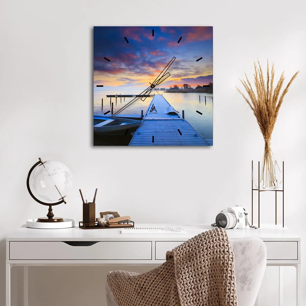 Wanduhr - Glasuhr - Violett-goldene Ruhe - 40x40 cm