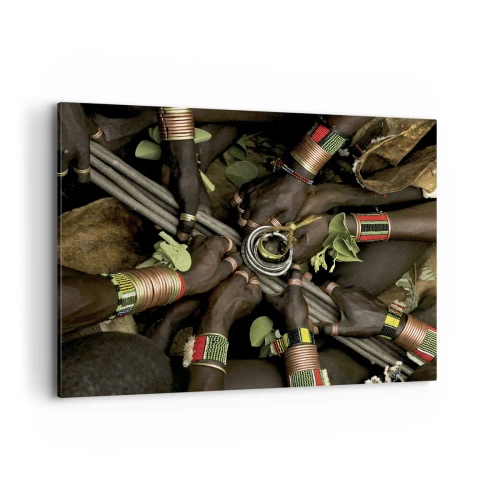 Bild auf Leinwand - Leinwandbild - Traditionelle Handarmbänder in einer Gruppe von Händen - 100x70cm - Wir sind zusammen - Moderne Wanddekoration für Wohnzimmer und Schlafzimmer ARTTOR