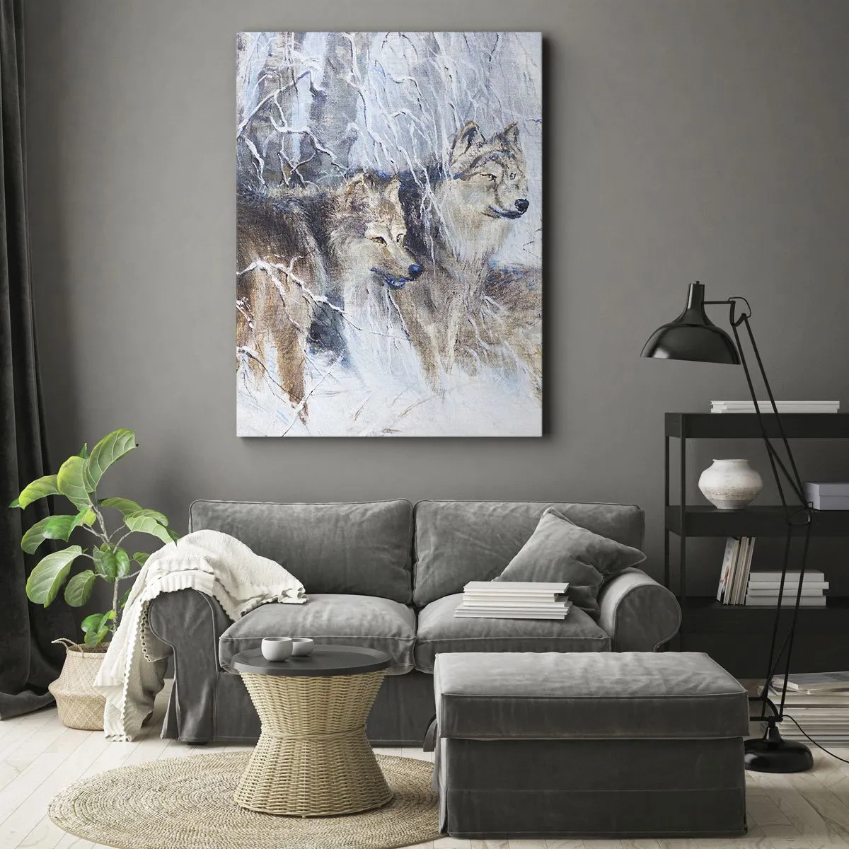 Bild auf Leinwand - Leinwandbild - Wölfe in einem Winterwald vor verschneiter Kulisse - 50x70cm - Beachtung! Hier kommt ... - Moderne Wanddekoration für Wohnzimmer und Schlafzimmer ARTTOR