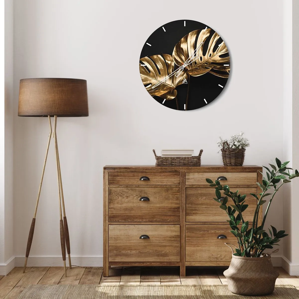 Wanduhr - Glasuhr - Goldene Monstera-Blätter auf schwarzem Hintergrund in einer eleganten Komposition - 30x30cm - Die Schätze der Natur - Moderne Wanddekoration für Wohnzimmer, Küche und Schlafzimmer ARTTOR