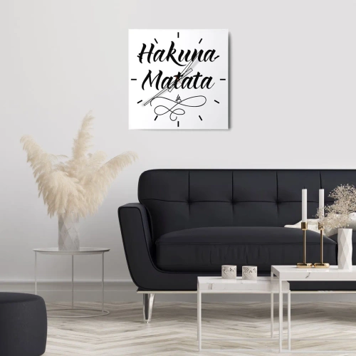 Wanduhr - Glasuhr - Hakuna Matata-Zitat in eleganter Schriftart auf weißem Hintergrund - 30x30cm - Bester Ratschlag - Moderne Wanddekoration für Wohnzimmer und Schlafzimmer ARTTOR