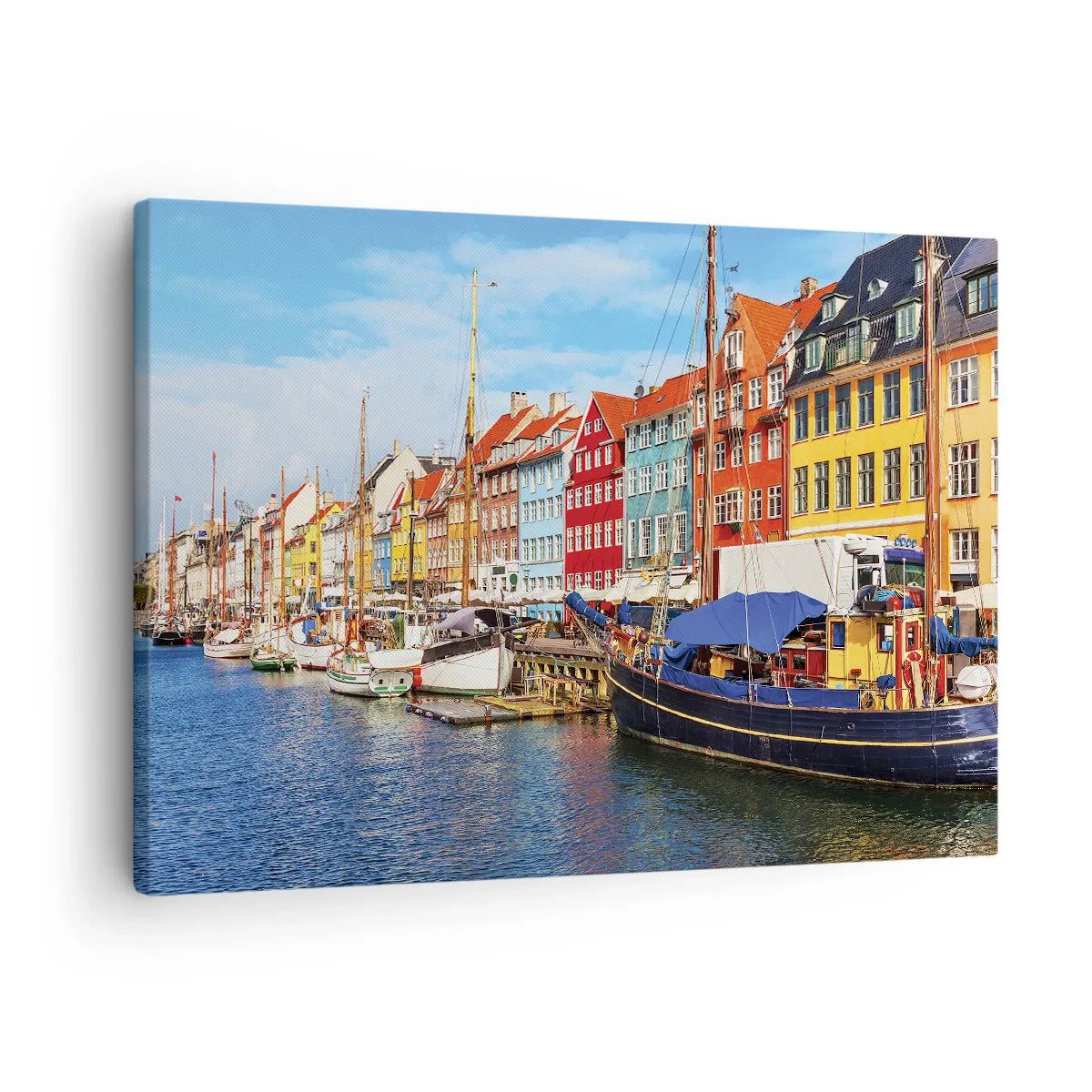 Bild auf Leinwand - Leinwandbild - Bunte Häuser am Kanal mit Booten in der Sonne - 70x50cm - Fröhlicher Kai - Moderne Wanddekoration für Wohnzimmer und Schlafzimmer ARTTOR