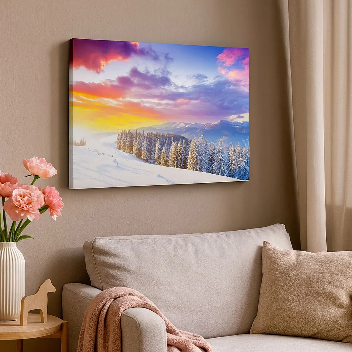 Bild auf Leinwand - Leinwandbild - Winterlandschaft mit Bergen und Wald bei Sonnenuntergang - 70x50cm - Am helllichten Tag - Moderne Wanddekoration für Wohnzimmer und Schlafzimmer ARTTOR