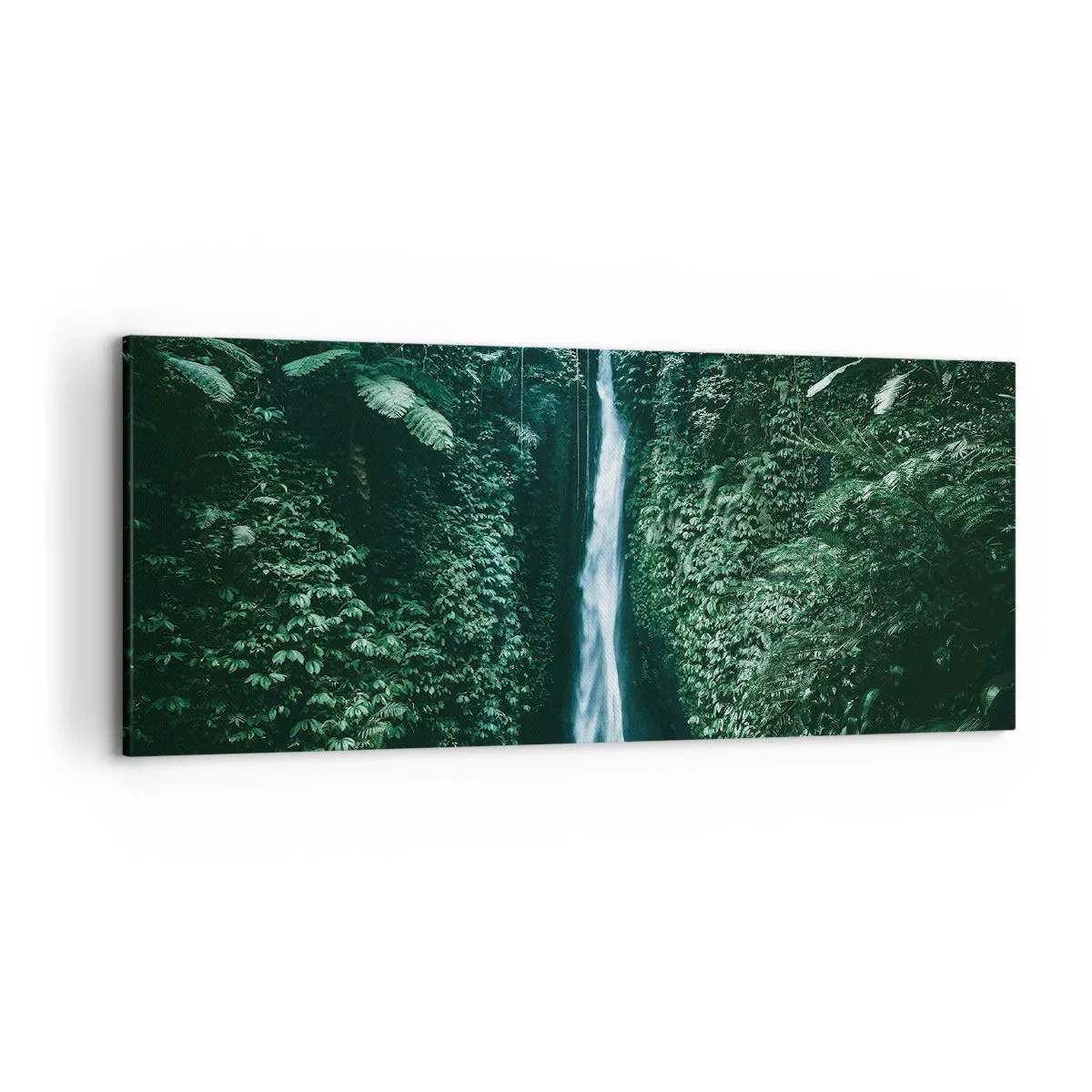 Bild auf Leinwand - Leinwandbild - Ein Wasserfall, umgeben von dichter tropischer Vegetation - 120x50cm - Tropisches Spa - Moderne Wanddekoration für Wohnzimmer und Schlafzimmer ARTTOR