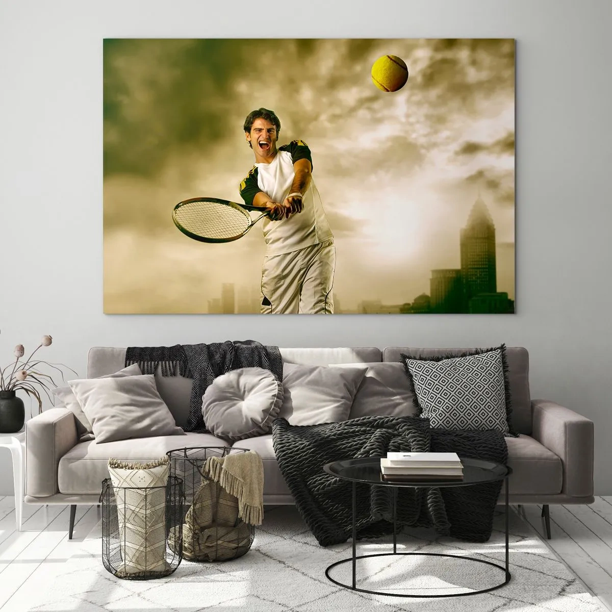 Glasbild - Bild auf glas - Ein Tennisspieler schlägt den Ball vor der Kulisse einer Stadt - 70x50cm - Energie und Freude - Moderne Wanddekoration für Wohnzimmer und Schlafzimmer ARTTOR
