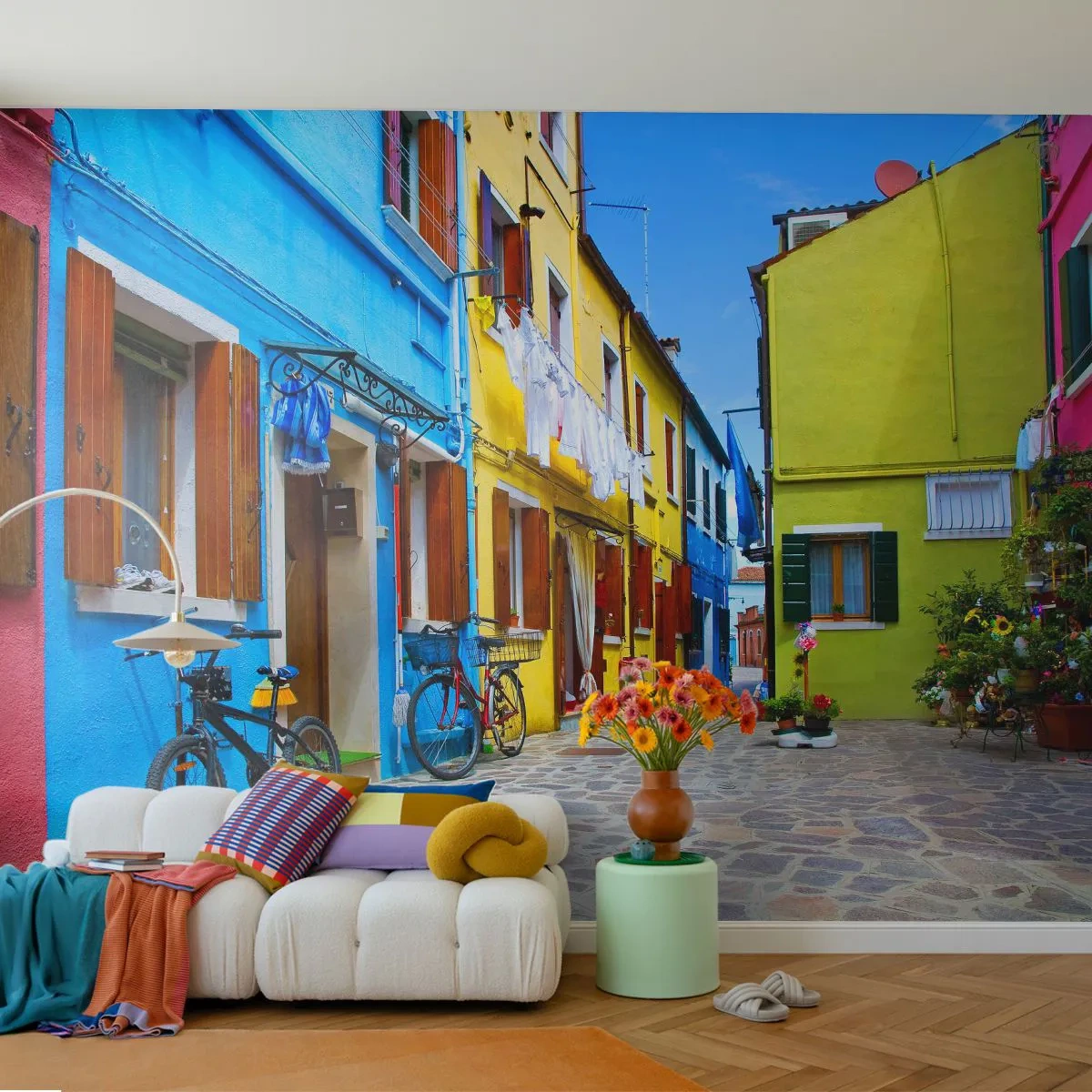 Fototapete Standard Eco - Pastell, süße Gasse - Stadt, Fahrräder, Gasse - 400x280 cm