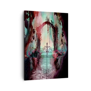 Bild auf Leinwand - Leinwandbild - Ein magischer Eingang mit einem schmiedeeisernen Tor, umgeben von geheimnisvoller Vegetation - 50x70cm - Geheimer Garten - Moderne Wanddekoration für Wohnzimmer und Schlafzimmer ARTTOR